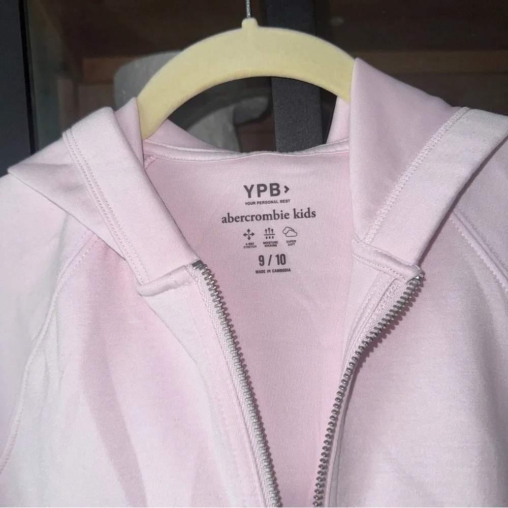 Abercrombie kids ypb neoknit full zip hoodie scuba strawberry milk pastel girls